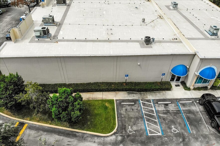 More Photos Of 2830 W State Road 84, Fort Lauderdale Flex For Sale