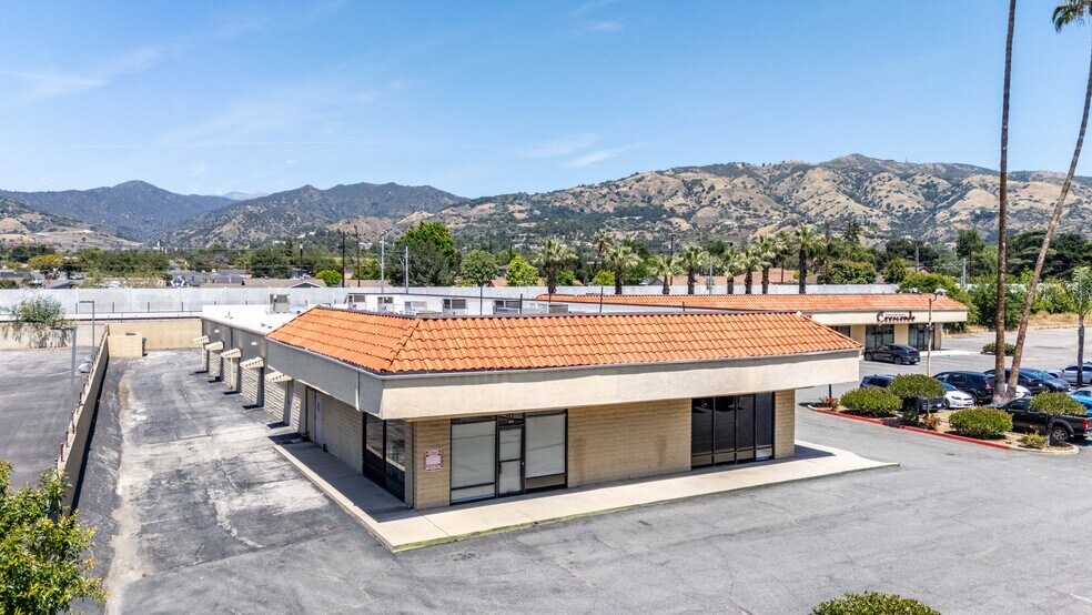 Primary Photo Of 1433 E Route 66, Glendora Unknown For Lease