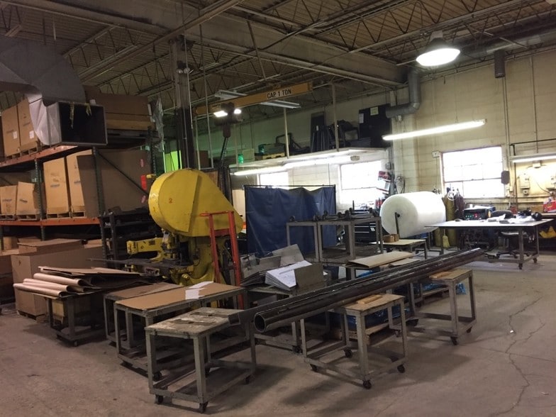 More Photos Of 885 Anita Ave, Antioch Manufacturing For Sale