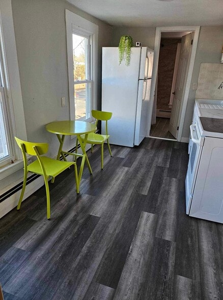 More Photos Of 110 Main St, East Hartford Office Residential For Sale
