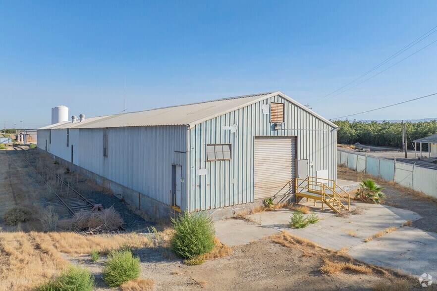 More Photos Of 26700 S Banta Rd, Tracy Warehouse For Lease