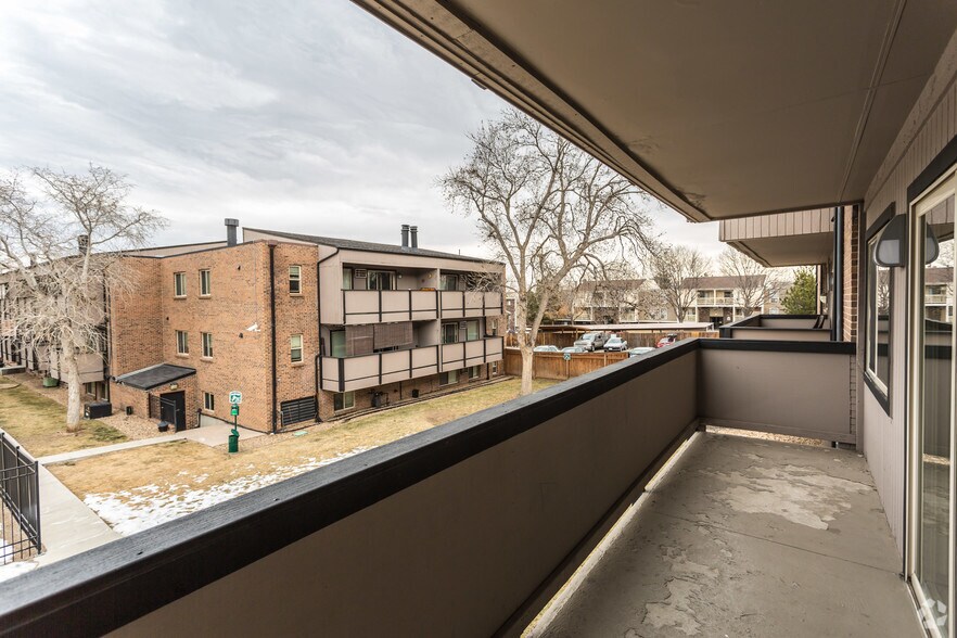 More Photos Of 1150 S Birch St, Denver Apartments For Sale
