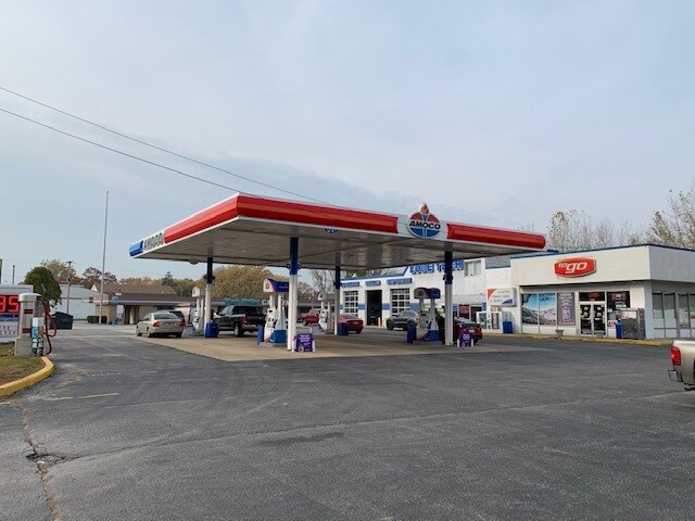 More Photos Of 1130 W US Highway 30, Schererville Service Station For Sale