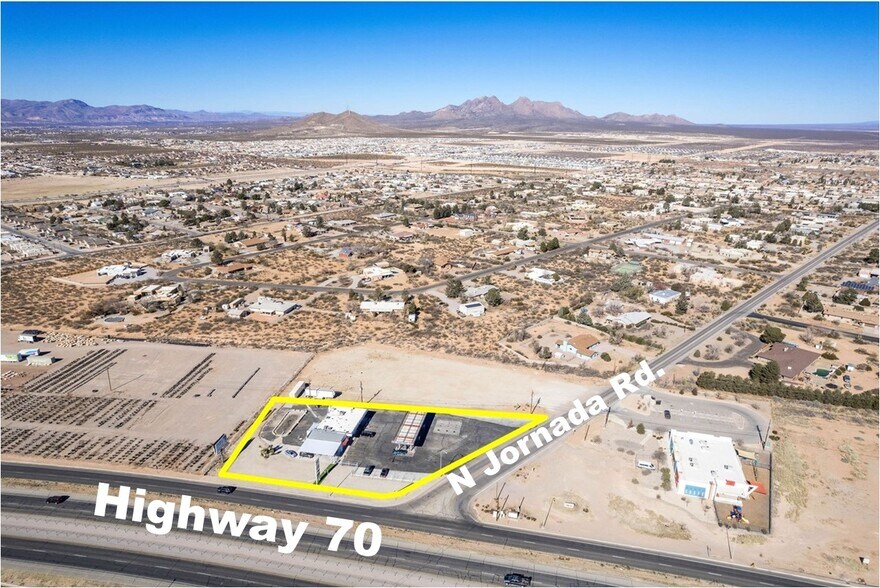 More Photos Of 5701 N Jornada Rd, Las Cruces Service Station For Sale