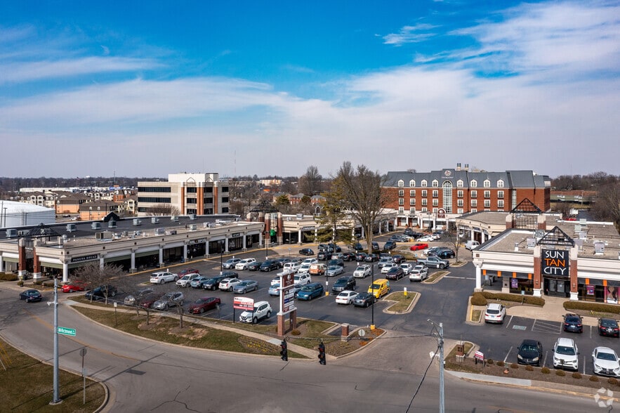 Primary Photo Of 2573 Richmond Rd, Lexington Unknown For Lease