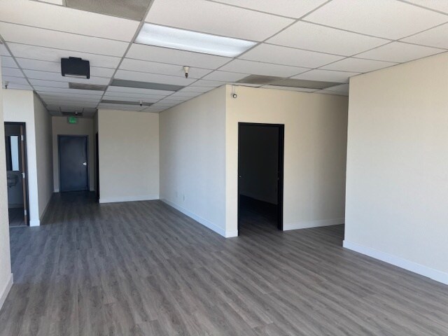More Photos Of 2136 Pony Express Ct, Stockton Manufacturing For Lease