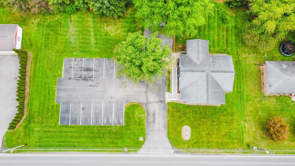 More Photos Of 121 Jpm Rd, Lewisburg Medical For Sale