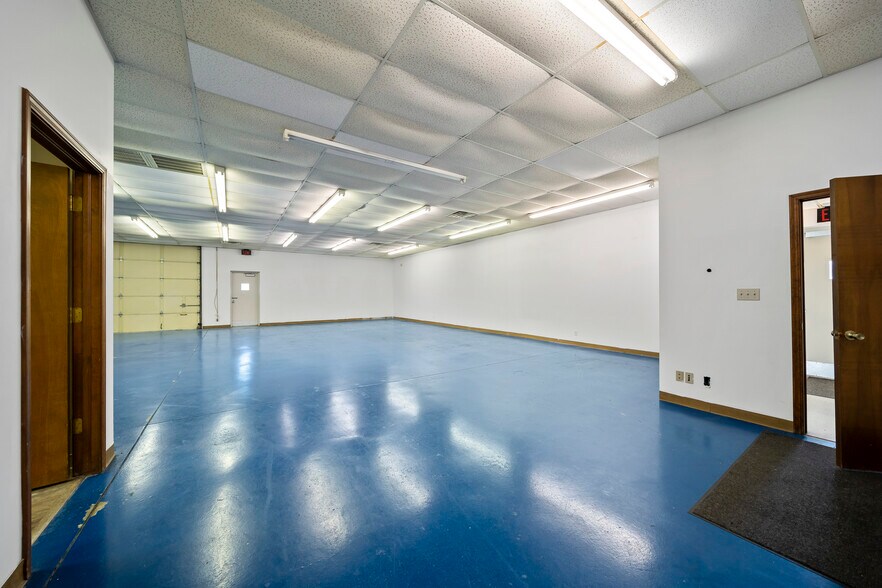 More Photos Of 1815 W Detroit St, Broken Arrow Service For Lease