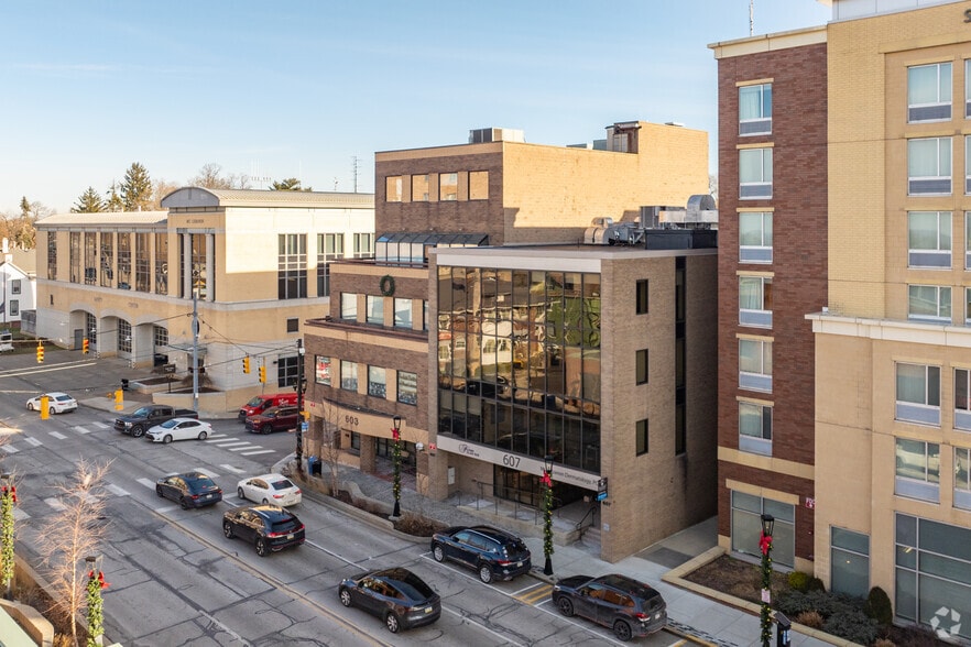 More Photos Of 603 Washington Rd, Pittsburgh Office For Lease