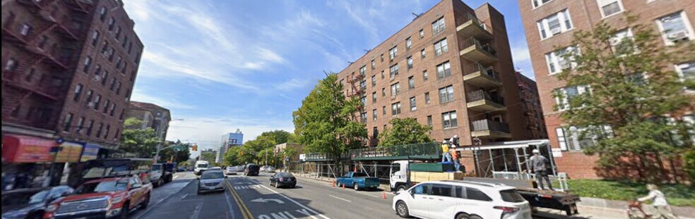 More Photos Of 141-05 Northern Blvd, Flushing Apartments For Sale