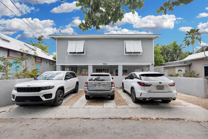More Photos Of 912 Pohalski St, Key West Multifamily For Sale