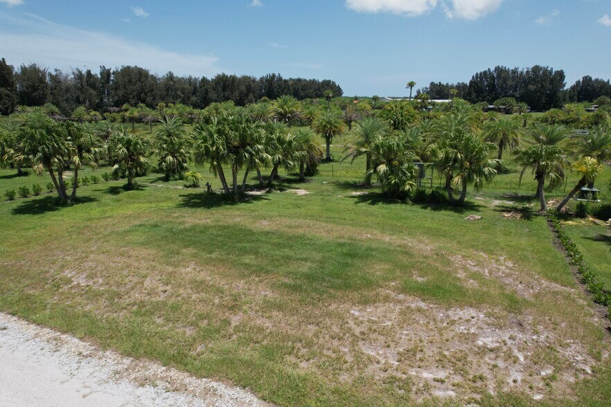 More Photos Of 7382 61st St, Vero Beach Land For Sale