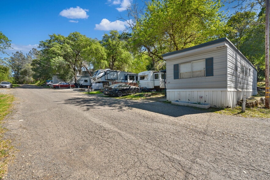 More Photos Of 14135 Musso Rd, Auburn Manufactured Housing Mobile Home Park For Sale