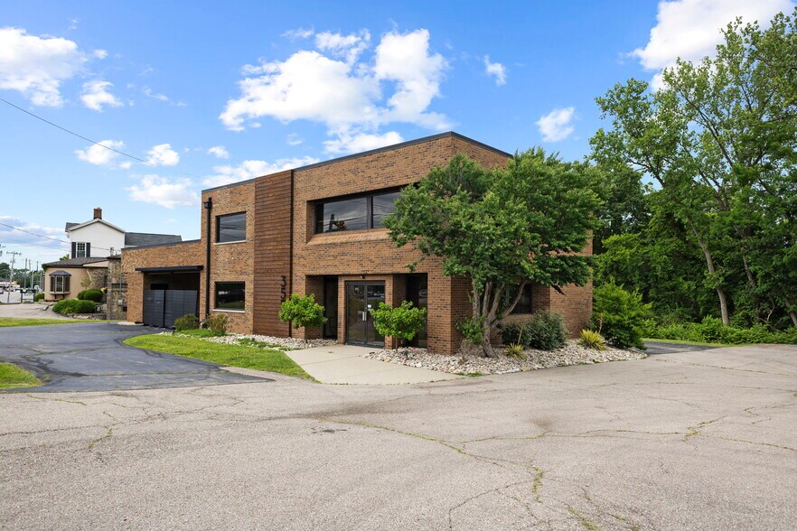 More Photos Of 3554 Blue Rock Rd, Cincinnati Loft Creative Space For Sale