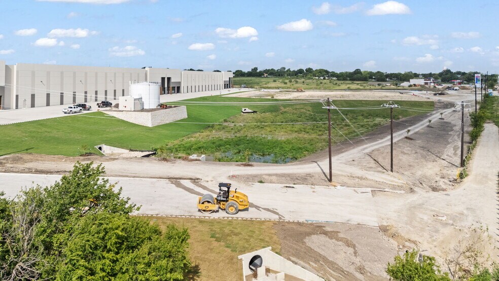 More Photos Of 3607 FM 1327 Rd, Creedmoor Unknown For Lease