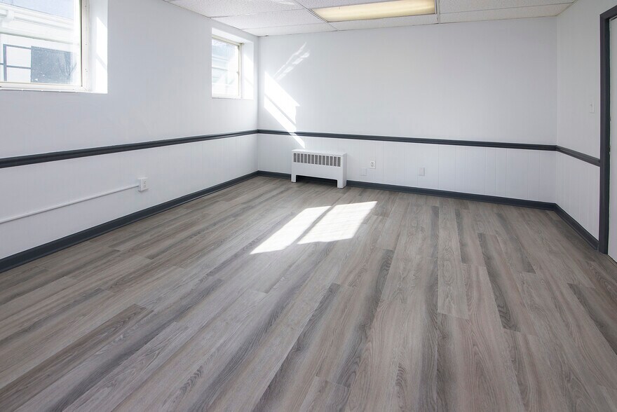 More Photos Of 318 S South St, Gastonia Office For Lease