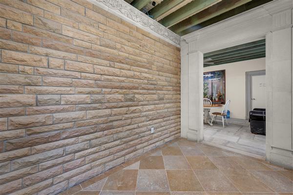 More Photos Of 22593 S Western Ave, Torrance Manufacturing For Sale