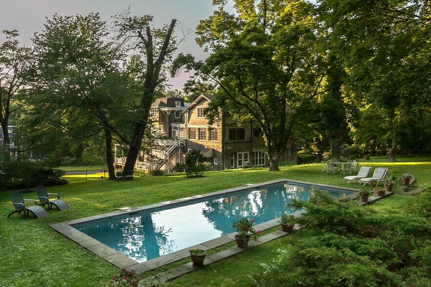 More Photos Of 208 Rex Ave, Philadelphia Apartments For Sale