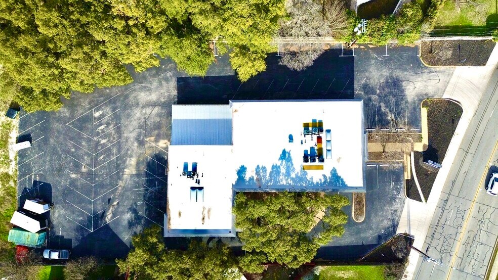 More Photos Of 975 W Bitters Rd, San Antonio Office For Lease