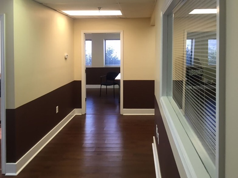 More Photos Of 179 Mine Ln, Caryville Warehouse For Lease