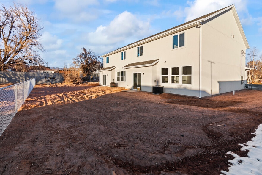 More Photos Of 39 N 200 E, Richfield Multifamily For Sale