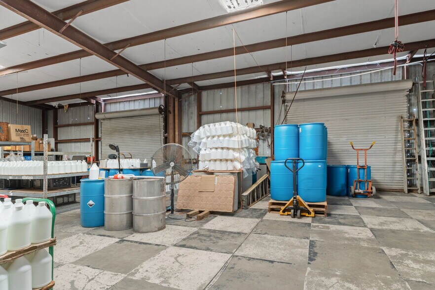 More Photos Of 6680 W Gulf To Lake Hwy, Crystal River Auto Repair For Sale