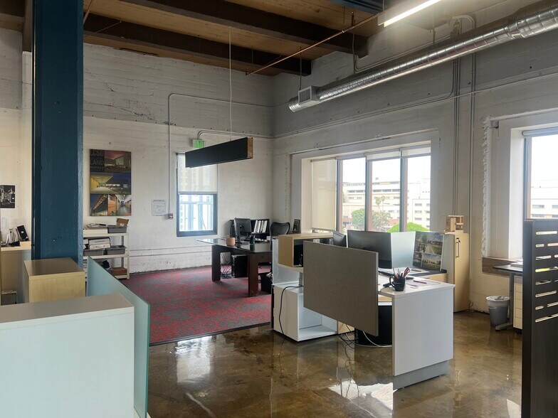 More Photos Of 316 W 2nd St, Los Angeles Loft Creative Space For Lease