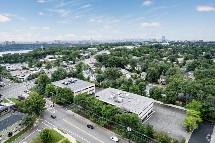 More Photos Of 700 Palisade Ave, Englewood Cliffs Office For Lease