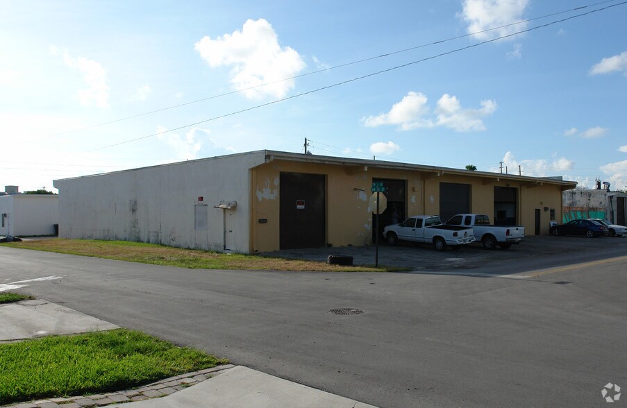 Primary Photo Of 1600-1606 SW 3rd Ave, Fort Lauderdale Warehouse For Lease