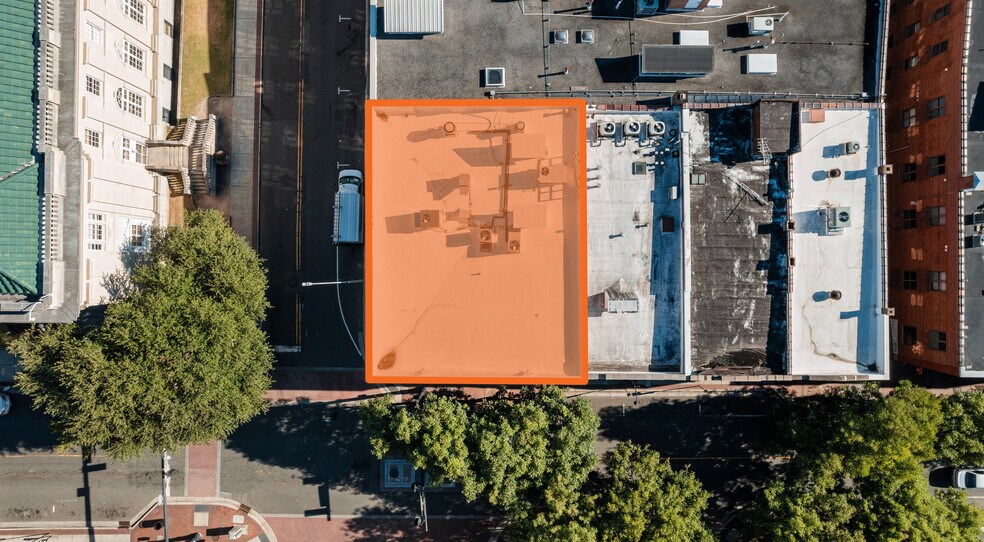 More Photos Of 401 E Chapel Hill St, Durham Storefront Retail Office For Sale