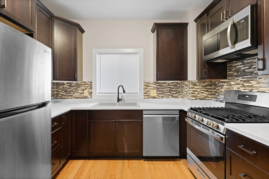 More Photos Of 62 Empire Blvd, Rochester Medical For Sale