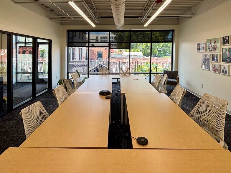 More Photos Of 825 E Market St, Louisville Office For Lease