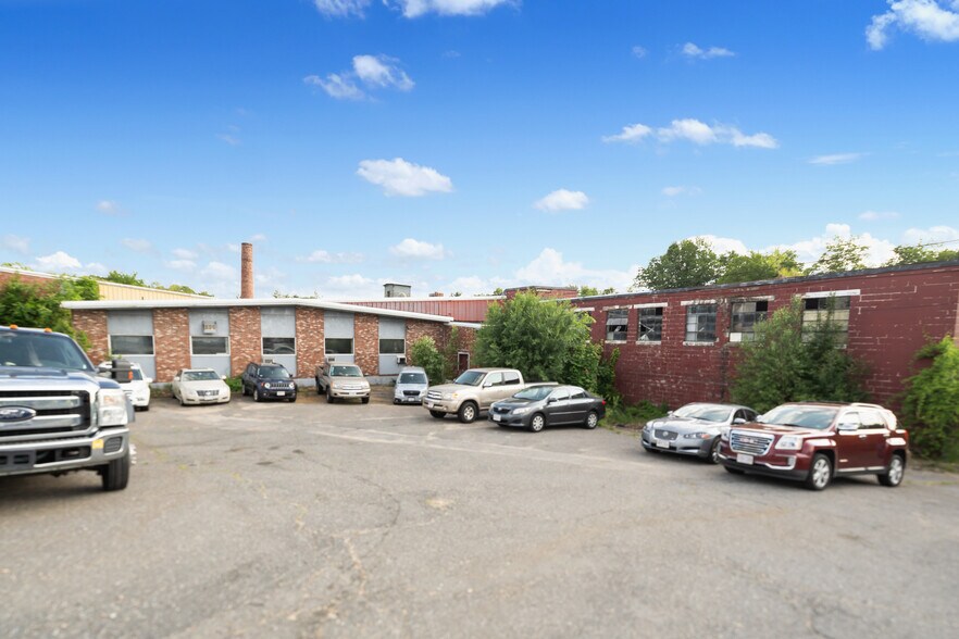 More Photos Of 277 E Main St, East Brookfield Warehouse For Sale