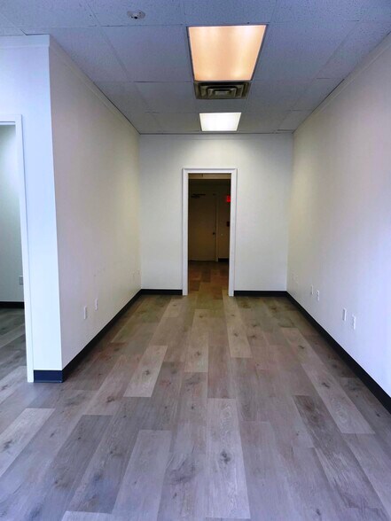 More Photos Of 111 Washington St, Plainville Unknown For Lease