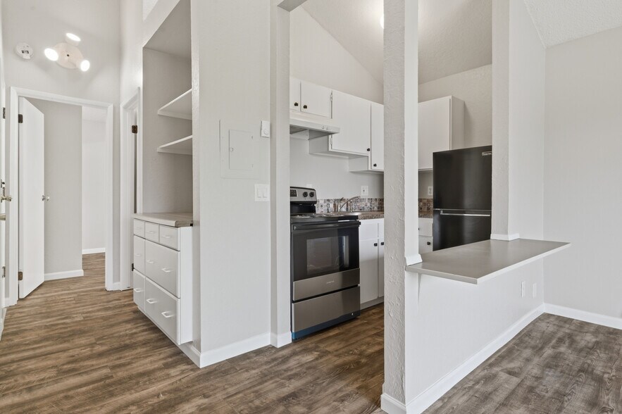More Photos Of 4526 S Henderson St, Seattle Apartments For Sale