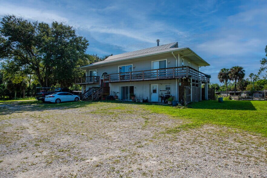 More Photos Of 2740 Newman Dr, Naples Specialty For Sale