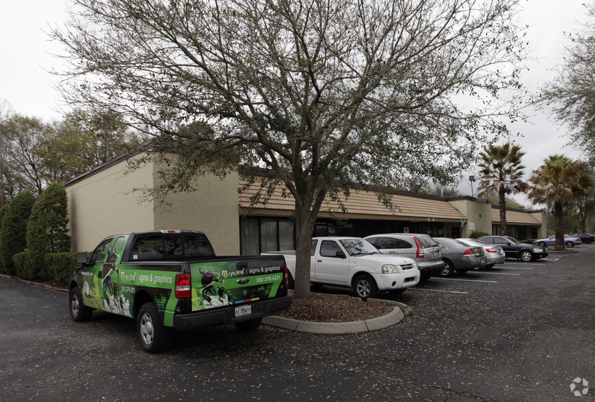 More Photos Of 2444-2512 NE 1st Blvd, Gainesville Office For Lease