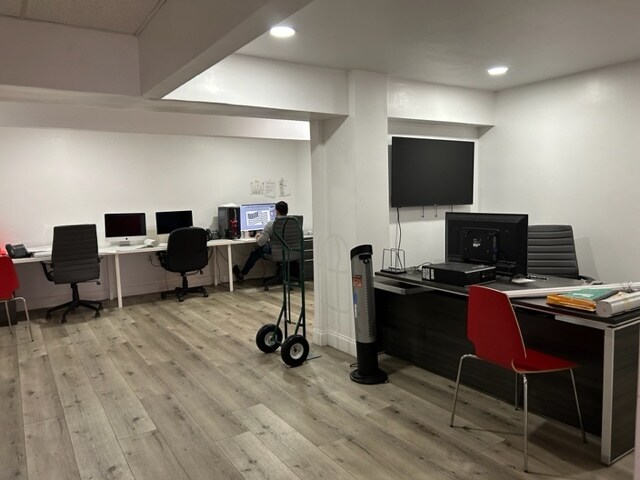 More Photos Of 6772 W Flagler St, Miami Auto Repair For Sale