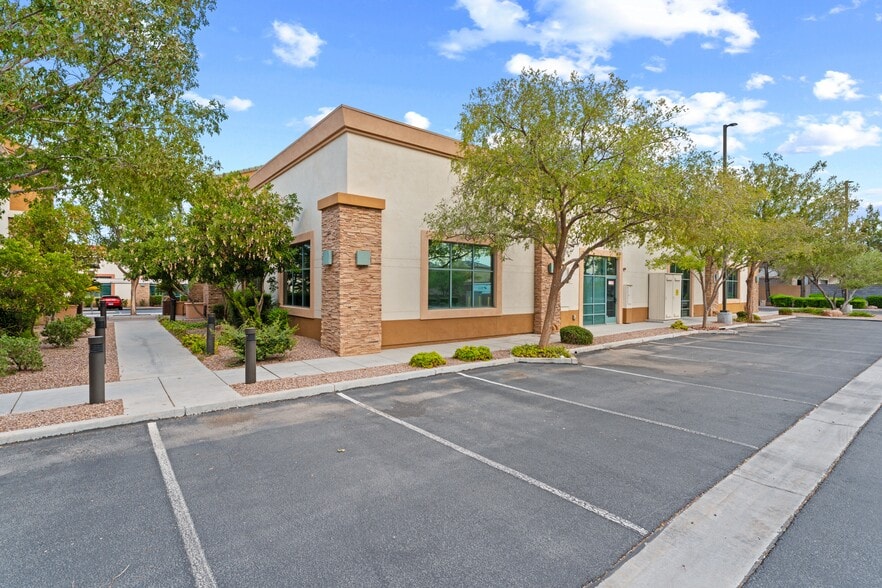 More Photos Of 139 E Warm Springs Rd, Las Vegas Office For Sale