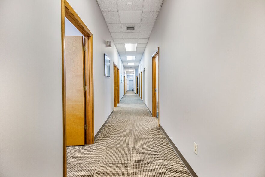 More Photos Of 699 Terryville Ave, Bristol Medical For Sale