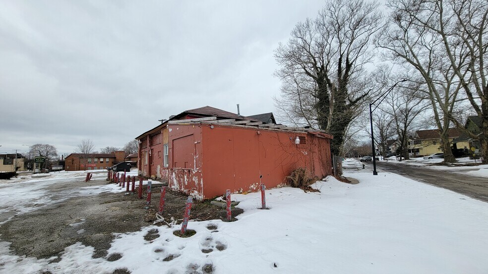 More Photos Of 1706 Hayden Ave, East Cleveland Auto Dealership For Sale