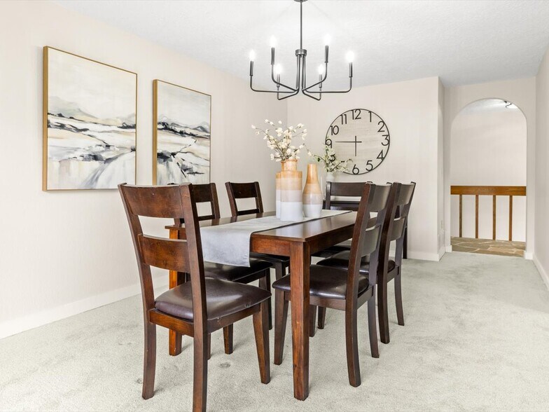 More Photos Of 115 NW Harmony Ln, Corvallis Specialty For Sale