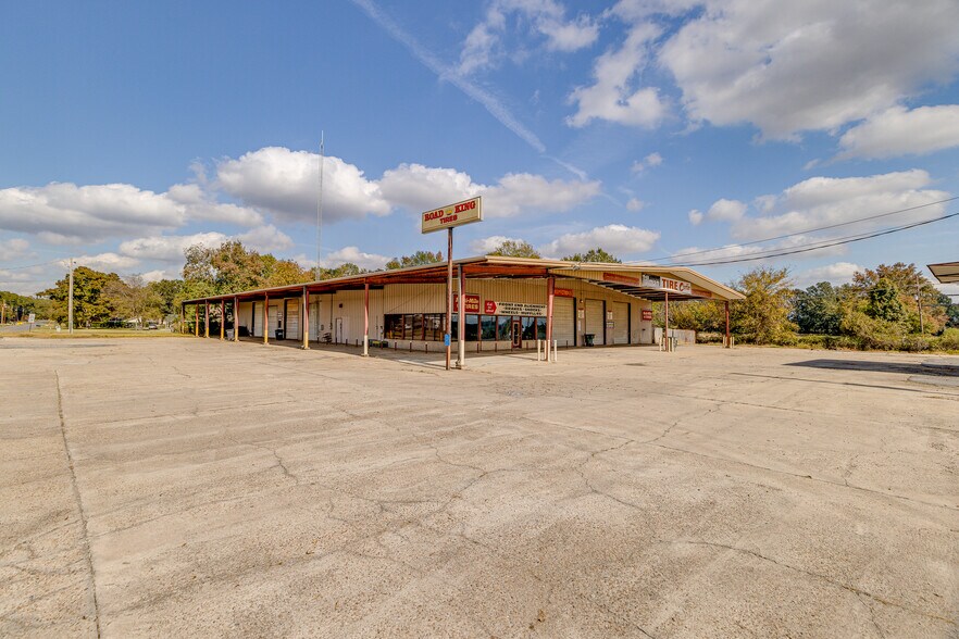 More Photos Of 1137 US-80 Hwy, Monroe Distribution For Sale