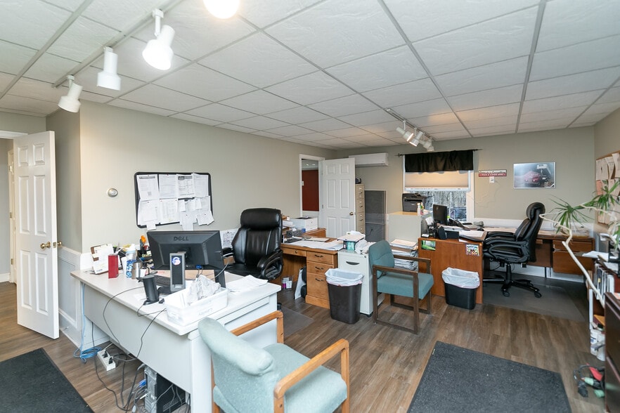 More Photos Of 56 US 46 Hwy, Columbia Distribution For Lease