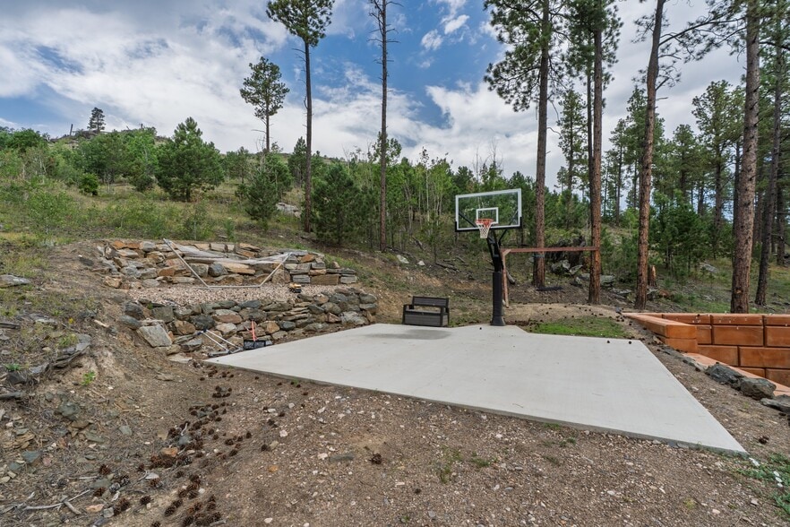 More Photos Of 13310 Silver Mountain Rd, Rapid City Hospitality For Sale