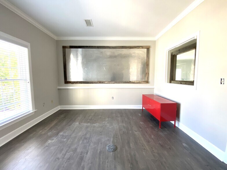 More Photos Of 1830 Peachtree Pky, Cumming Medical For Sale