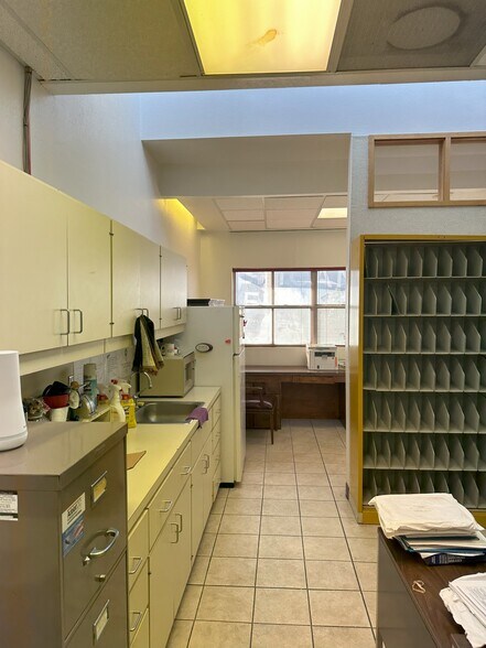 More Photos Of 1216-1220 5th Ave, Fort Worth Medical For Sale