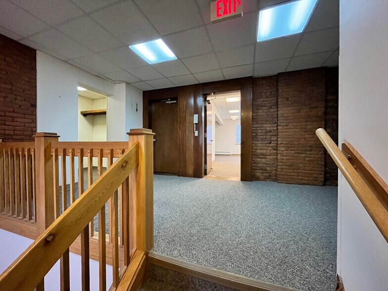 More Photos Of 84 Scio St, Rochester Storefront Retail Office For Lease