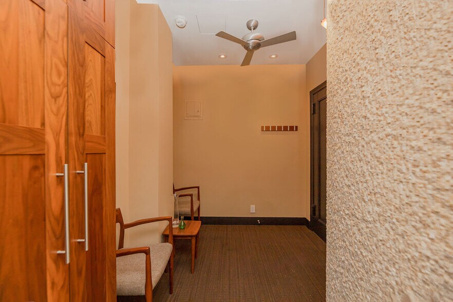 More Photos Of 51 Fifth Ave, New York Apartments For Sale