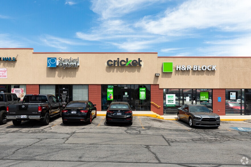 More Photos Of 3734-3762 W 5400 S, Kearns Unknown For Lease